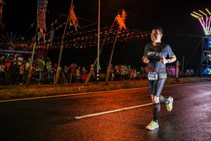 BIB: 202, 12566
                            <button type="button" onclick="openModal(17862239)" class="btn btn-primary btn-sm float-right btn-popup" data-toggle="modal" data-target=".modal-high-quality">
                        <i class="fas fa-shopping-cart"></i> Add to Cart
                    </button>
                                            <button type="button" onclick="isThisMe(17862239, true)" class="btn btn-success btn-sm float-right btn-popup btn-isme hidden" data-toggle="tooltip" data-placement="bottom" title="นี่คือรูปของคุณใช่ไหม คลิกที่นี่เพื่อเอาเข้าอัลบั้ม">
                        <i class="fas fa-plus"></i> Add to album
                    </button>
                    <button type="button" onclick="isThisMe(17862239, false)" class="btn btn-warning btn-sm float-right btn-popup btn-isnotme hidden">
                        <i class="fas fa-ban"></i> Remove from album
                    </button>