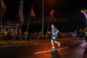 BIB: 4179
                            <button type="button" onclick="openModal(17863271)" class="btn btn-primary btn-sm float-right btn-popup" data-toggle="modal" data-target=".modal-high-quality">
                        <i class="fas fa-shopping-cart"></i> Add to Cart
                    </button>
                                            <button type="button" onclick="isThisMe(17863271, true)" class="btn btn-success btn-sm float-right btn-popup btn-isme hidden" data-toggle="tooltip" data-placement="bottom" title="นี่คือรูปของคุณใช่ไหม คลิกที่นี่เพื่อเอาเข้าอัลบั้ม">
                        <i class="fas fa-plus"></i> Add to album
                    </button>
                    <button type="button" onclick="isThisMe(17863271, false)" class="btn btn-warning btn-sm float-right btn-popup btn-isnotme hidden">
                        <i class="fas fa-ban"></i> Remove from album
                    </button>