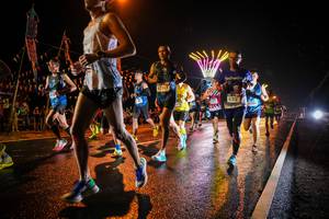 BIB: 47343, 41213
                            <button type="button" onclick="openModal(17856319)" class="btn btn-primary btn-sm float-right btn-popup" data-toggle="modal" data-target=".modal-high-quality">
                        <i class="fas fa-shopping-cart"></i> Add to Cart
                    </button>
                                            <button type="button" onclick="isThisMe(17856319, true)" class="btn btn-success btn-sm float-right btn-popup btn-isme hidden" data-toggle="tooltip" data-placement="bottom" title="นี่คือรูปของคุณใช่ไหม คลิกที่นี่เพื่อเอาเข้าอัลบั้ม">
                        <i class="fas fa-plus"></i> Add to album
                    </button>
                    <button type="button" onclick="isThisMe(17856319, false)" class="btn btn-warning btn-sm float-right btn-popup btn-isnotme hidden">
                        <i class="fas fa-ban"></i> Remove from album
                    </button>