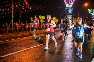 BIB: 4030
                            <button type="button" onclick="openModal(17860685)" class="btn btn-primary btn-sm float-right btn-popup" data-toggle="modal" data-target=".modal-high-quality">
                        <i class="fas fa-shopping-cart"></i> Add to Cart
                    </button>
                                            <button type="button" onclick="isThisMe(17860685, true)" class="btn btn-success btn-sm float-right btn-popup btn-isme hidden" data-toggle="tooltip" data-placement="bottom" title="นี่คือรูปของคุณใช่ไหม คลิกที่นี่เพื่อเอาเข้าอัลบั้ม">
                        <i class="fas fa-plus"></i> Add to album
                    </button>
                    <button type="button" onclick="isThisMe(17860685, false)" class="btn btn-warning btn-sm float-right btn-popup btn-isnotme hidden">
                        <i class="fas fa-ban"></i> Remove from album
                    </button>