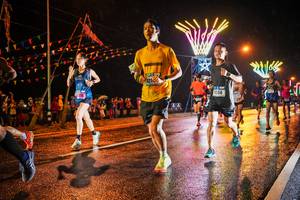 BIB: 056
                            <button type="button" onclick="openModal(17858014)" class="btn btn-primary btn-sm float-right btn-popup" data-toggle="modal" data-target=".modal-high-quality">
                        <i class="fas fa-shopping-cart"></i> Add to Cart
                    </button>
                                            <button type="button" onclick="isThisMe(17858014, true)" class="btn btn-success btn-sm float-right btn-popup btn-isme hidden" data-toggle="tooltip" data-placement="bottom" title="นี่คือรูปของคุณใช่ไหม คลิกที่นี่เพื่อเอาเข้าอัลบั้ม">
                        <i class="fas fa-plus"></i> Add to album
                    </button>
                    <button type="button" onclick="isThisMe(17858014, false)" class="btn btn-warning btn-sm float-right btn-popup btn-isnotme hidden">
                        <i class="fas fa-ban"></i> Remove from album
                    </button>