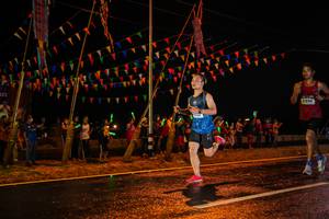 BIB: 094
                            <button type="button" onclick="openModal(17854245)" class="btn btn-primary btn-sm float-right btn-popup" data-toggle="modal" data-target=".modal-high-quality">
                        <i class="fas fa-shopping-cart"></i> Add to Cart
                    </button>
                                            <button type="button" onclick="isThisMe(17854245, true)" class="btn btn-success btn-sm float-right btn-popup btn-isme hidden" data-toggle="tooltip" data-placement="bottom" title="นี่คือรูปของคุณใช่ไหม คลิกที่นี่เพื่อเอาเข้าอัลบั้ม">
                        <i class="fas fa-plus"></i> Add to album
                    </button>
                    <button type="button" onclick="isThisMe(17854245, false)" class="btn btn-warning btn-sm float-right btn-popup btn-isnotme hidden">
                        <i class="fas fa-ban"></i> Remove from album
                    </button>