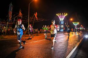 BIB: 43131
                            <button type="button" onclick="openModal(17863696)" class="btn btn-primary btn-sm float-right btn-popup" data-toggle="modal" data-target=".modal-high-quality">
                        <i class="fas fa-shopping-cart"></i> Add to Cart
                    </button>
                                            <button type="button" onclick="isThisMe(17863696, true)" class="btn btn-success btn-sm float-right btn-popup btn-isme hidden" data-toggle="tooltip" data-placement="bottom" title="นี่คือรูปของคุณใช่ไหม คลิกที่นี่เพื่อเอาเข้าอัลบั้ม">
                        <i class="fas fa-plus"></i> Add to album
                    </button>
                    <button type="button" onclick="isThisMe(17863696, false)" class="btn btn-warning btn-sm float-right btn-popup btn-isnotme hidden">
                        <i class="fas fa-ban"></i> Remove from album
                    </button>