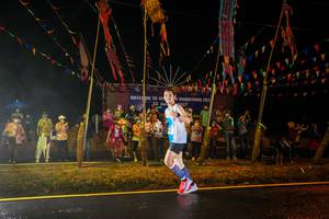 BIB: 8022
                            <button type="button" onclick="openModal(17862452)" class="btn btn-primary btn-sm float-right btn-popup" data-toggle="modal" data-target=".modal-high-quality">
                        <i class="fas fa-shopping-cart"></i> Add to Cart
                    </button>
                                            <button type="button" onclick="isThisMe(17862452, true)" class="btn btn-success btn-sm float-right btn-popup btn-isme hidden" data-toggle="tooltip" data-placement="bottom" title="นี่คือรูปของคุณใช่ไหม คลิกที่นี่เพื่อเอาเข้าอัลบั้ม">
                        <i class="fas fa-plus"></i> Add to album
                    </button>
                    <button type="button" onclick="isThisMe(17862452, false)" class="btn btn-warning btn-sm float-right btn-popup btn-isnotme hidden">
                        <i class="fas fa-ban"></i> Remove from album
                    </button>