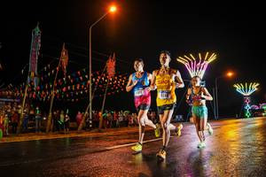 BIB: 0249, 222
                            <button type="button" onclick="openModal(17853474)" class="btn btn-primary btn-sm float-right btn-popup" data-toggle="modal" data-target=".modal-high-quality">
                        <i class="fas fa-shopping-cart"></i> Add to Cart
                    </button>
                                            <button type="button" onclick="isThisMe(17853474, true)" class="btn btn-success btn-sm float-right btn-popup btn-isme hidden" data-toggle="tooltip" data-placement="bottom" title="นี่คือรูปของคุณใช่ไหม คลิกที่นี่เพื่อเอาเข้าอัลบั้ม">
                        <i class="fas fa-plus"></i> Add to album
                    </button>
                    <button type="button" onclick="isThisMe(17853474, false)" class="btn btn-warning btn-sm float-right btn-popup btn-isnotme hidden">
                        <i class="fas fa-ban"></i> Remove from album
                    </button>