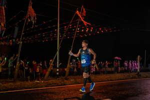 BIB: 792
                            <button type="button" onclick="openModal(17861535)" class="btn btn-primary btn-sm float-right btn-popup" data-toggle="modal" data-target=".modal-high-quality">
                        <i class="fas fa-shopping-cart"></i> Add to Cart
                    </button>
                                            <button type="button" onclick="isThisMe(17861535, true)" class="btn btn-success btn-sm float-right btn-popup btn-isme hidden" data-toggle="tooltip" data-placement="bottom" title="นี่คือรูปของคุณใช่ไหม คลิกที่นี่เพื่อเอาเข้าอัลบั้ม">
                        <i class="fas fa-plus"></i> Add to album
                    </button>
                    <button type="button" onclick="isThisMe(17861535, false)" class="btn btn-warning btn-sm float-right btn-popup btn-isnotme hidden">
                        <i class="fas fa-ban"></i> Remove from album
                    </button>