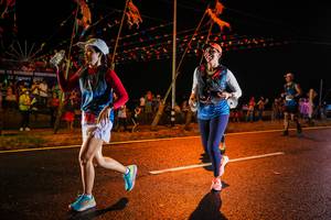 BIB: 202
                            <button type="button" onclick="openModal(17854984)" class="btn btn-primary btn-sm float-right btn-popup" data-toggle="modal" data-target=".modal-high-quality">
                        <i class="fas fa-shopping-cart"></i> Add to Cart
                    </button>
                                            <button type="button" onclick="isThisMe(17854984, true)" class="btn btn-success btn-sm float-right btn-popup btn-isme hidden" data-toggle="tooltip" data-placement="bottom" title="นี่คือรูปของคุณใช่ไหม คลิกที่นี่เพื่อเอาเข้าอัลบั้ม">
                        <i class="fas fa-plus"></i> Add to album
                    </button>
                    <button type="button" onclick="isThisMe(17854984, false)" class="btn btn-warning btn-sm float-right btn-popup btn-isnotme hidden">
                        <i class="fas fa-ban"></i> Remove from album
                    </button>