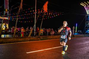 BIB: 202, 79405
                            <button type="button" onclick="openModal(17858262)" class="btn btn-primary btn-sm float-right btn-popup" data-toggle="modal" data-target=".modal-high-quality">
                        <i class="fas fa-shopping-cart"></i> Add to Cart
                    </button>
                                            <button type="button" onclick="isThisMe(17858262, true)" class="btn btn-success btn-sm float-right btn-popup btn-isme hidden" data-toggle="tooltip" data-placement="bottom" title="นี่คือรูปของคุณใช่ไหม คลิกที่นี่เพื่อเอาเข้าอัลบั้ม">
                        <i class="fas fa-plus"></i> Add to album
                    </button>
                    <button type="button" onclick="isThisMe(17858262, false)" class="btn btn-warning btn-sm float-right btn-popup btn-isnotme hidden">
                        <i class="fas fa-ban"></i> Remove from album
                    </button>