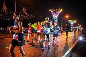 BIB: 670
                            <button type="button" onclick="openModal(17856949)" class="btn btn-primary btn-sm float-right btn-popup" data-toggle="modal" data-target=".modal-high-quality">
                        <i class="fas fa-shopping-cart"></i> Add to Cart
                    </button>
                                            <button type="button" onclick="isThisMe(17856949, true)" class="btn btn-success btn-sm float-right btn-popup btn-isme hidden" data-toggle="tooltip" data-placement="bottom" title="นี่คือรูปของคุณใช่ไหม คลิกที่นี่เพื่อเอาเข้าอัลบั้ม">
                        <i class="fas fa-plus"></i> Add to album
                    </button>
                    <button type="button" onclick="isThisMe(17856949, false)" class="btn btn-warning btn-sm float-right btn-popup btn-isnotme hidden">
                        <i class="fas fa-ban"></i> Remove from album
                    </button>