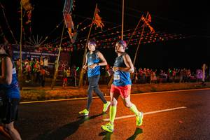 BIB: 932
                            <button type="button" onclick="openModal(17854600)" class="btn btn-primary btn-sm float-right btn-popup" data-toggle="modal" data-target=".modal-high-quality">
                        <i class="fas fa-shopping-cart"></i> Add to Cart
                    </button>
                                            <button type="button" onclick="isThisMe(17854600, true)" class="btn btn-success btn-sm float-right btn-popup btn-isme hidden" data-toggle="tooltip" data-placement="bottom" title="นี่คือรูปของคุณใช่ไหม คลิกที่นี่เพื่อเอาเข้าอัลบั้ม">
                        <i class="fas fa-plus"></i> Add to album
                    </button>
                    <button type="button" onclick="isThisMe(17854600, false)" class="btn btn-warning btn-sm float-right btn-popup btn-isnotme hidden">
                        <i class="fas fa-ban"></i> Remove from album
                    </button>