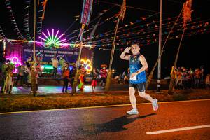 BIB: 202, 2022
                            <button type="button" onclick="openModal(17857754)" class="btn btn-primary btn-sm float-right btn-popup" data-toggle="modal" data-target=".modal-high-quality">
                        <i class="fas fa-shopping-cart"></i> Add to Cart
                    </button>
                                            <button type="button" onclick="isThisMe(17857754, true)" class="btn btn-success btn-sm float-right btn-popup btn-isme hidden" data-toggle="tooltip" data-placement="bottom" title="นี่คือรูปของคุณใช่ไหม คลิกที่นี่เพื่อเอาเข้าอัลบั้ม">
                        <i class="fas fa-plus"></i> Add to album
                    </button>
                    <button type="button" onclick="isThisMe(17857754, false)" class="btn btn-warning btn-sm float-right btn-popup btn-isnotme hidden">
                        <i class="fas fa-ban"></i> Remove from album
                    </button>