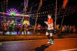 BIB: 202, 2022
                            <button type="button" onclick="openModal(17857990)" class="btn btn-primary btn-sm float-right btn-popup" data-toggle="modal" data-target=".modal-high-quality">
                        <i class="fas fa-shopping-cart"></i> Add to Cart
                    </button>
                                            <button type="button" onclick="isThisMe(17857990, true)" class="btn btn-success btn-sm float-right btn-popup btn-isme hidden" data-toggle="tooltip" data-placement="bottom" title="นี่คือรูปของคุณใช่ไหม คลิกที่นี่เพื่อเอาเข้าอัลบั้ม">
                        <i class="fas fa-plus"></i> Add to album
                    </button>
                    <button type="button" onclick="isThisMe(17857990, false)" class="btn btn-warning btn-sm float-right btn-popup btn-isnotme hidden">
                        <i class="fas fa-ban"></i> Remove from album
                    </button>