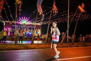 BIB: 207
                            <button type="button" onclick="openModal(17855959)" class="btn btn-primary btn-sm float-right btn-popup" data-toggle="modal" data-target=".modal-high-quality">
                        <i class="fas fa-shopping-cart"></i> Add to Cart
                    </button>
                                            <button type="button" onclick="isThisMe(17855959, true)" class="btn btn-success btn-sm float-right btn-popup btn-isme hidden" data-toggle="tooltip" data-placement="bottom" title="นี่คือรูปของคุณใช่ไหม คลิกที่นี่เพื่อเอาเข้าอัลบั้ม">
                        <i class="fas fa-plus"></i> Add to album
                    </button>
                    <button type="button" onclick="isThisMe(17855959, false)" class="btn btn-warning btn-sm float-right btn-popup btn-isnotme hidden">
                        <i class="fas fa-ban"></i> Remove from album
                    </button>