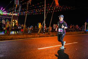 BIB: 2002
                            <button type="button" onclick="openModal(17857626)" class="btn btn-primary btn-sm float-right btn-popup" data-toggle="modal" data-target=".modal-high-quality">
                        <i class="fas fa-shopping-cart"></i> Add to Cart
                    </button>
                                            <button type="button" onclick="isThisMe(17857626, true)" class="btn btn-success btn-sm float-right btn-popup btn-isme hidden" data-toggle="tooltip" data-placement="bottom" title="นี่คือรูปของคุณใช่ไหม คลิกที่นี่เพื่อเอาเข้าอัลบั้ม">
                        <i class="fas fa-plus"></i> Add to album
                    </button>
                    <button type="button" onclick="isThisMe(17857626, false)" class="btn btn-warning btn-sm float-right btn-popup btn-isnotme hidden">
                        <i class="fas fa-ban"></i> Remove from album
                    </button>