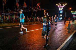 BIB: 1263
                            <button type="button" onclick="openModal(17853591)" class="btn btn-primary btn-sm float-right btn-popup" data-toggle="modal" data-target=".modal-high-quality">
                        <i class="fas fa-shopping-cart"></i> Add to Cart
                    </button>
                                            <button type="button" onclick="isThisMe(17853591, true)" class="btn btn-success btn-sm float-right btn-popup btn-isme hidden" data-toggle="tooltip" data-placement="bottom" title="นี่คือรูปของคุณใช่ไหม คลิกที่นี่เพื่อเอาเข้าอัลบั้ม">
                        <i class="fas fa-plus"></i> Add to album
                    </button>
                    <button type="button" onclick="isThisMe(17853591, false)" class="btn btn-warning btn-sm float-right btn-popup btn-isnotme hidden">
                        <i class="fas fa-ban"></i> Remove from album
                    </button>