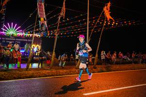 BIB: 2122
                            <button type="button" onclick="openModal(17857650)" class="btn btn-primary btn-sm float-right btn-popup" data-toggle="modal" data-target=".modal-high-quality">
                        <i class="fas fa-shopping-cart"></i> Add to Cart
                    </button>
                                            <button type="button" onclick="isThisMe(17857650, true)" class="btn btn-success btn-sm float-right btn-popup btn-isme hidden" data-toggle="tooltip" data-placement="bottom" title="นี่คือรูปของคุณใช่ไหม คลิกที่นี่เพื่อเอาเข้าอัลบั้ม">
                        <i class="fas fa-plus"></i> Add to album
                    </button>
                    <button type="button" onclick="isThisMe(17857650, false)" class="btn btn-warning btn-sm float-right btn-popup btn-isnotme hidden">
                        <i class="fas fa-ban"></i> Remove from album
                    </button>