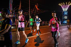 BIB: 4406
                            <button type="button" onclick="openModal(17856905)" class="btn btn-primary btn-sm float-right btn-popup" data-toggle="modal" data-target=".modal-high-quality">
                        <i class="fas fa-shopping-cart"></i> Add to Cart
                    </button>
                                            <button type="button" onclick="isThisMe(17856905, true)" class="btn btn-success btn-sm float-right btn-popup btn-isme hidden" data-toggle="tooltip" data-placement="bottom" title="นี่คือรูปของคุณใช่ไหม คลิกที่นี่เพื่อเอาเข้าอัลบั้ม">
                        <i class="fas fa-plus"></i> Add to album
                    </button>
                    <button type="button" onclick="isThisMe(17856905, false)" class="btn btn-warning btn-sm float-right btn-popup btn-isnotme hidden">
                        <i class="fas fa-ban"></i> Remove from album
                    </button>