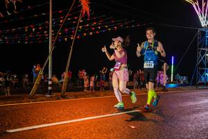 BIB: 40002
                            <button type="button" onclick="openModal(17856006)" class="btn btn-primary btn-sm float-right btn-popup" data-toggle="modal" data-target=".modal-high-quality">
                        <i class="fas fa-shopping-cart"></i> Add to Cart
                    </button>
                                            <button type="button" onclick="isThisMe(17856006, true)" class="btn btn-success btn-sm float-right btn-popup btn-isme hidden" data-toggle="tooltip" data-placement="bottom" title="นี่คือรูปของคุณใช่ไหม คลิกที่นี่เพื่อเอาเข้าอัลบั้ม">
                        <i class="fas fa-plus"></i> Add to album
                    </button>
                    <button type="button" onclick="isThisMe(17856006, false)" class="btn btn-warning btn-sm float-right btn-popup btn-isnotme hidden">
                        <i class="fas fa-ban"></i> Remove from album
                    </button>