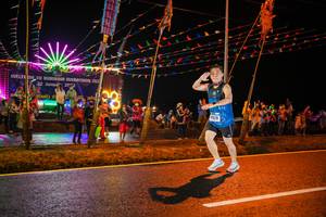 BIB: 202
                            <button type="button" onclick="openModal(17857752)" class="btn btn-primary btn-sm float-right btn-popup" data-toggle="modal" data-target=".modal-high-quality">
                        <i class="fas fa-shopping-cart"></i> Add to Cart
                    </button>
                                            <button type="button" onclick="isThisMe(17857752, true)" class="btn btn-success btn-sm float-right btn-popup btn-isme hidden" data-toggle="tooltip" data-placement="bottom" title="นี่คือรูปของคุณใช่ไหม คลิกที่นี่เพื่อเอาเข้าอัลบั้ม">
                        <i class="fas fa-plus"></i> Add to album
                    </button>
                    <button type="button" onclick="isThisMe(17857752, false)" class="btn btn-warning btn-sm float-right btn-popup btn-isnotme hidden">
                        <i class="fas fa-ban"></i> Remove from album
                    </button>