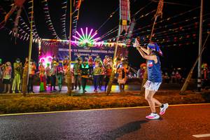 BIB: 2022
                            <button type="button" onclick="openModal(17858727)" class="btn btn-primary btn-sm float-right btn-popup" data-toggle="modal" data-target=".modal-high-quality">
                        <i class="fas fa-shopping-cart"></i> Add to Cart
                    </button>
                                            <button type="button" onclick="isThisMe(17858727, true)" class="btn btn-success btn-sm float-right btn-popup btn-isme hidden" data-toggle="tooltip" data-placement="bottom" title="นี่คือรูปของคุณใช่ไหม คลิกที่นี่เพื่อเอาเข้าอัลบั้ม">
                        <i class="fas fa-plus"></i> Add to album
                    </button>
                    <button type="button" onclick="isThisMe(17858727, false)" class="btn btn-warning btn-sm float-right btn-popup btn-isnotme hidden">
                        <i class="fas fa-ban"></i> Remove from album
                    </button>