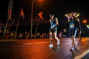 BIB: 0877, 42679
                            <button type="button" onclick="openModal(17855468)" class="btn btn-primary btn-sm float-right btn-popup" data-toggle="modal" data-target=".modal-high-quality">
                        <i class="fas fa-shopping-cart"></i> Add to Cart
                    </button>
                                            <button type="button" onclick="isThisMe(17855468, true)" class="btn btn-success btn-sm float-right btn-popup btn-isme hidden" data-toggle="tooltip" data-placement="bottom" title="นี่คือรูปของคุณใช่ไหม คลิกที่นี่เพื่อเอาเข้าอัลบั้ม">
                        <i class="fas fa-plus"></i> Add to album
                    </button>
                    <button type="button" onclick="isThisMe(17855468, false)" class="btn btn-warning btn-sm float-right btn-popup btn-isnotme hidden">
                        <i class="fas fa-ban"></i> Remove from album
                    </button>