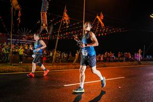 BIB: 210
                            <button type="button" onclick="openModal(17855854)" class="btn btn-primary btn-sm float-right btn-popup" data-toggle="modal" data-target=".modal-high-quality">
                        <i class="fas fa-shopping-cart"></i> Add to Cart
                    </button>
                                            <button type="button" onclick="isThisMe(17855854, true)" class="btn btn-success btn-sm float-right btn-popup btn-isme hidden" data-toggle="tooltip" data-placement="bottom" title="นี่คือรูปของคุณใช่ไหม คลิกที่นี่เพื่อเอาเข้าอัลบั้ม">
                        <i class="fas fa-plus"></i> Add to album
                    </button>
                    <button type="button" onclick="isThisMe(17855854, false)" class="btn btn-warning btn-sm float-right btn-popup btn-isnotme hidden">
                        <i class="fas fa-ban"></i> Remove from album
                    </button>