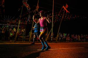 BIB: 222
                            <button type="button" onclick="openModal(17852653)" class="btn btn-primary btn-sm float-right btn-popup" data-toggle="modal" data-target=".modal-high-quality">
                        <i class="fas fa-shopping-cart"></i> Add to Cart
                    </button>
                                            <button type="button" onclick="isThisMe(17852653, true)" class="btn btn-success btn-sm float-right btn-popup btn-isme hidden" data-toggle="tooltip" data-placement="bottom" title="นี่คือรูปของคุณใช่ไหม คลิกที่นี่เพื่อเอาเข้าอัลบั้ม">
                        <i class="fas fa-plus"></i> Add to album
                    </button>
                    <button type="button" onclick="isThisMe(17852653, false)" class="btn btn-warning btn-sm float-right btn-popup btn-isnotme hidden">
                        <i class="fas fa-ban"></i> Remove from album
                    </button>