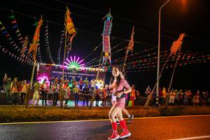 BIB: 2022
                            <button type="button" onclick="openModal(17858215)" class="btn btn-primary btn-sm float-right btn-popup" data-toggle="modal" data-target=".modal-high-quality">
                        <i class="fas fa-shopping-cart"></i> Add to Cart
                    </button>
                                            <button type="button" onclick="isThisMe(17858215, true)" class="btn btn-success btn-sm float-right btn-popup btn-isme hidden" data-toggle="tooltip" data-placement="bottom" title="นี่คือรูปของคุณใช่ไหม คลิกที่นี่เพื่อเอาเข้าอัลบั้ม">
                        <i class="fas fa-plus"></i> Add to album
                    </button>
                    <button type="button" onclick="isThisMe(17858215, false)" class="btn btn-warning btn-sm float-right btn-popup btn-isnotme hidden">
                        <i class="fas fa-ban"></i> Remove from album
                    </button>