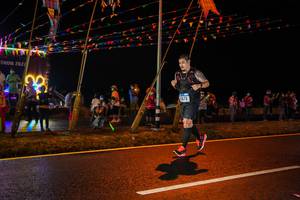 BIB: 202, 573
                            <button type="button" onclick="openModal(17857556)" class="btn btn-primary btn-sm float-right btn-popup" data-toggle="modal" data-target=".modal-high-quality">
                        <i class="fas fa-shopping-cart"></i> Add to Cart
                    </button>
                                            <button type="button" onclick="isThisMe(17857556, true)" class="btn btn-success btn-sm float-right btn-popup btn-isme hidden" data-toggle="tooltip" data-placement="bottom" title="นี่คือรูปของคุณใช่ไหม คลิกที่นี่เพื่อเอาเข้าอัลบั้ม">
                        <i class="fas fa-plus"></i> Add to album
                    </button>
                    <button type="button" onclick="isThisMe(17857556, false)" class="btn btn-warning btn-sm float-right btn-popup btn-isnotme hidden">
                        <i class="fas fa-ban"></i> Remove from album
                    </button>