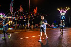 BIB: 2835
                            <button type="button" onclick="openModal(17857136)" class="btn btn-primary btn-sm float-right btn-popup" data-toggle="modal" data-target=".modal-high-quality">
                        <i class="fas fa-shopping-cart"></i> Add to Cart
                    </button>
                                            <button type="button" onclick="isThisMe(17857136, true)" class="btn btn-success btn-sm float-right btn-popup btn-isme hidden" data-toggle="tooltip" data-placement="bottom" title="นี่คือรูปของคุณใช่ไหม คลิกที่นี่เพื่อเอาเข้าอัลบั้ม">
                        <i class="fas fa-plus"></i> Add to album
                    </button>
                    <button type="button" onclick="isThisMe(17857136, false)" class="btn btn-warning btn-sm float-right btn-popup btn-isnotme hidden">
                        <i class="fas fa-ban"></i> Remove from album
                    </button>