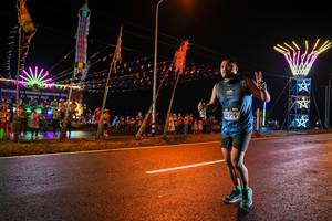 BIB: 12725
                            <button type="button" onclick="openModal(17858362)" class="btn btn-primary btn-sm float-right btn-popup" data-toggle="modal" data-target=".modal-high-quality">
                        <i class="fas fa-shopping-cart"></i> Add to Cart
                    </button>
                                            <button type="button" onclick="isThisMe(17858362, true)" class="btn btn-success btn-sm float-right btn-popup btn-isme hidden" data-toggle="tooltip" data-placement="bottom" title="นี่คือรูปของคุณใช่ไหม คลิกที่นี่เพื่อเอาเข้าอัลบั้ม">
                        <i class="fas fa-plus"></i> Add to album
                    </button>
                    <button type="button" onclick="isThisMe(17858362, false)" class="btn btn-warning btn-sm float-right btn-popup btn-isnotme hidden">
                        <i class="fas fa-ban"></i> Remove from album
                    </button>