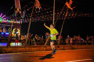 BIB: 222, 2027
                            <button type="button" onclick="openModal(17855974)" class="btn btn-primary btn-sm float-right btn-popup" data-toggle="modal" data-target=".modal-high-quality">
                        <i class="fas fa-shopping-cart"></i> Add to Cart
                    </button>
                                            <button type="button" onclick="isThisMe(17855974, true)" class="btn btn-success btn-sm float-right btn-popup btn-isme hidden" data-toggle="tooltip" data-placement="bottom" title="นี่คือรูปของคุณใช่ไหม คลิกที่นี่เพื่อเอาเข้าอัลบั้ม">
                        <i class="fas fa-plus"></i> Add to album
                    </button>
                    <button type="button" onclick="isThisMe(17855974, false)" class="btn btn-warning btn-sm float-right btn-popup btn-isnotme hidden">
                        <i class="fas fa-ban"></i> Remove from album
                    </button>