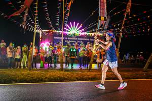 BIB: 282
                            <button type="button" onclick="openModal(17858722)" class="btn btn-primary btn-sm float-right btn-popup" data-toggle="modal" data-target=".modal-high-quality">
                        <i class="fas fa-shopping-cart"></i> Add to Cart
                    </button>
                                            <button type="button" onclick="isThisMe(17858722, true)" class="btn btn-success btn-sm float-right btn-popup btn-isme hidden" data-toggle="tooltip" data-placement="bottom" title="นี่คือรูปของคุณใช่ไหม คลิกที่นี่เพื่อเอาเข้าอัลบั้ม">
                        <i class="fas fa-plus"></i> Add to album
                    </button>
                    <button type="button" onclick="isThisMe(17858722, false)" class="btn btn-warning btn-sm float-right btn-popup btn-isnotme hidden">
                        <i class="fas fa-ban"></i> Remove from album
                    </button>