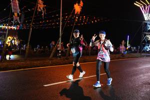 BIB: 202
                            <button type="button" onclick="openModal(16961491)" class="btn btn-primary btn-sm float-right btn-popup" data-toggle="modal" data-target=".modal-high-quality">
                        <i class="fas fa-shopping-cart"></i> Add to Cart
                    </button>
                                            <button type="button" onclick="isThisMe(16961491, true)" class="btn btn-success btn-sm float-right btn-popup btn-isme hidden" data-toggle="tooltip" data-placement="bottom" title="นี่คือรูปของคุณใช่ไหม คลิกที่นี่เพื่อเอาเข้าอัลบั้ม">
                        <i class="fas fa-plus"></i> Add to album
                    </button>
                    <button type="button" onclick="isThisMe(16961491, false)" class="btn btn-warning btn-sm float-right btn-popup btn-isnotme hidden">
                        <i class="fas fa-ban"></i> Remove from album
                    </button>