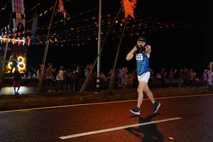 BIB: 222
                            <button type="button" onclick="openModal(16940180)" class="btn btn-primary btn-sm float-right btn-popup" data-toggle="modal" data-target=".modal-high-quality">
                        <i class="fas fa-shopping-cart"></i> Add to Cart
                    </button>
                                            <button type="button" onclick="isThisMe(16940180, true)" class="btn btn-success btn-sm float-right btn-popup btn-isme hidden" data-toggle="tooltip" data-placement="bottom" title="นี่คือรูปของคุณใช่ไหม คลิกที่นี่เพื่อเอาเข้าอัลบั้ม">
                        <i class="fas fa-plus"></i> Add to album
                    </button>
                    <button type="button" onclick="isThisMe(16940180, false)" class="btn btn-warning btn-sm float-right btn-popup btn-isnotme hidden">
                        <i class="fas fa-ban"></i> Remove from album
                    </button>