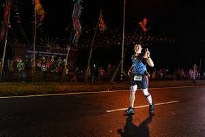 BIB: 414
                            <button type="button" onclick="openModal(16885827)" class="btn btn-primary btn-sm float-right btn-popup" data-toggle="modal" data-target=".modal-high-quality">
                        <i class="fas fa-shopping-cart"></i> Add to Cart
                    </button>
                                            <button type="button" onclick="isThisMe(16885827, true)" class="btn btn-success btn-sm float-right btn-popup btn-isme hidden" data-toggle="tooltip" data-placement="bottom" title="นี่คือรูปของคุณใช่ไหม คลิกที่นี่เพื่อเอาเข้าอัลบั้ม">
                        <i class="fas fa-plus"></i> Add to album
                    </button>
                    <button type="button" onclick="isThisMe(16885827, false)" class="btn btn-warning btn-sm float-right btn-popup btn-isnotme hidden">
                        <i class="fas fa-ban"></i> Remove from album
                    </button>