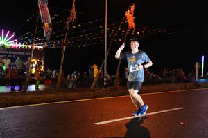 BIB: 2022, 1461
                            <button type="button" onclick="openModal(16996008)" class="btn btn-primary btn-sm float-right btn-popup" data-toggle="modal" data-target=".modal-high-quality">
                        <i class="fas fa-shopping-cart"></i> Add to Cart
                    </button>
                                            <button type="button" onclick="isThisMe(16996008, true)" class="btn btn-success btn-sm float-right btn-popup btn-isme hidden" data-toggle="tooltip" data-placement="bottom" title="นี่คือรูปของคุณใช่ไหม คลิกที่นี่เพื่อเอาเข้าอัลบั้ม">
                        <i class="fas fa-plus"></i> Add to album
                    </button>
                    <button type="button" onclick="isThisMe(16996008, false)" class="btn btn-warning btn-sm float-right btn-popup btn-isnotme hidden">
                        <i class="fas fa-ban"></i> Remove from album
                    </button>