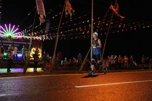 BIB: 022
                            <button type="button" onclick="openModal(16974725)" class="btn btn-primary btn-sm float-right btn-popup" data-toggle="modal" data-target=".modal-high-quality">
                        <i class="fas fa-shopping-cart"></i> Add to Cart
                    </button>
                                            <button type="button" onclick="isThisMe(16974725, true)" class="btn btn-success btn-sm float-right btn-popup btn-isme hidden" data-toggle="tooltip" data-placement="bottom" title="นี่คือรูปของคุณใช่ไหม คลิกที่นี่เพื่อเอาเข้าอัลบั้ม">
                        <i class="fas fa-plus"></i> Add to album
                    </button>
                    <button type="button" onclick="isThisMe(16974725, false)" class="btn btn-warning btn-sm float-right btn-popup btn-isnotme hidden">
                        <i class="fas fa-ban"></i> Remove from album
                    </button>