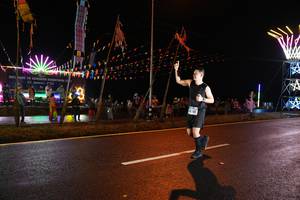 BIB: 222
                            <button type="button" onclick="openModal(16986128)" class="btn btn-primary btn-sm float-right btn-popup" data-toggle="modal" data-target=".modal-high-quality">
                        <i class="fas fa-shopping-cart"></i> Add to Cart
                    </button>
                                            <button type="button" onclick="isThisMe(16986128, true)" class="btn btn-success btn-sm float-right btn-popup btn-isme hidden" data-toggle="tooltip" data-placement="bottom" title="นี่คือรูปของคุณใช่ไหม คลิกที่นี่เพื่อเอาเข้าอัลบั้ม">
                        <i class="fas fa-plus"></i> Add to album
                    </button>
                    <button type="button" onclick="isThisMe(16986128, false)" class="btn btn-warning btn-sm float-right btn-popup btn-isnotme hidden">
                        <i class="fas fa-ban"></i> Remove from album
                    </button>