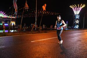 BIB: 
                            <button type="button" onclick="openModal(16990406)" class="btn btn-primary btn-sm float-right btn-popup" data-toggle="modal" data-target=".modal-high-quality">
                        <i class="fas fa-shopping-cart"></i> Add to Cart
                    </button>
                                            <button type="button" onclick="isThisMe(16990406, true)" class="btn btn-success btn-sm float-right btn-popup btn-isme hidden" data-toggle="tooltip" data-placement="bottom" title="นี่คือรูปของคุณใช่ไหม คลิกที่นี่เพื่อเอาเข้าอัลบั้ม">
                        <i class="fas fa-plus"></i> Add to album
                    </button>
                    <button type="button" onclick="isThisMe(16990406, false)" class="btn btn-warning btn-sm float-right btn-popup btn-isnotme hidden">
                        <i class="fas fa-ban"></i> Remove from album
                    </button>