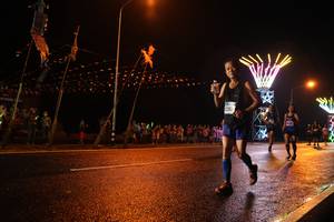 BIB: 3285
                            <button type="button" onclick="openModal(16846561)" class="btn btn-primary btn-sm float-right btn-popup" data-toggle="modal" data-target=".modal-high-quality">
                        <i class="fas fa-shopping-cart"></i> Add to Cart
                    </button>
                                            <button type="button" onclick="isThisMe(16846561, true)" class="btn btn-success btn-sm float-right btn-popup btn-isme hidden" data-toggle="tooltip" data-placement="bottom" title="นี่คือรูปของคุณใช่ไหม คลิกที่นี่เพื่อเอาเข้าอัลบั้ม">
                        <i class="fas fa-plus"></i> Add to album
                    </button>
                    <button type="button" onclick="isThisMe(16846561, false)" class="btn btn-warning btn-sm float-right btn-popup btn-isnotme hidden">
                        <i class="fas fa-ban"></i> Remove from album
                    </button>