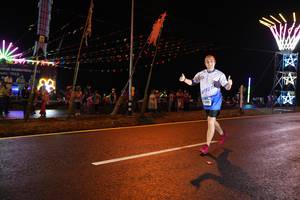 BIB: 022
                            <button type="button" onclick="openModal(17013383)" class="btn btn-primary btn-sm float-right btn-popup" data-toggle="modal" data-target=".modal-high-quality">
                        <i class="fas fa-shopping-cart"></i> Add to Cart
                    </button>
                                            <button type="button" onclick="isThisMe(17013383, true)" class="btn btn-success btn-sm float-right btn-popup btn-isme hidden" data-toggle="tooltip" data-placement="bottom" title="นี่คือรูปของคุณใช่ไหม คลิกที่นี่เพื่อเอาเข้าอัลบั้ม">
                        <i class="fas fa-plus"></i> Add to album
                    </button>
                    <button type="button" onclick="isThisMe(17013383, false)" class="btn btn-warning btn-sm float-right btn-popup btn-isnotme hidden">
                        <i class="fas fa-ban"></i> Remove from album
                    </button>