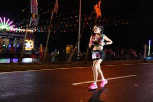 BIB: 077, 2022
                            <button type="button" onclick="openModal(16997533)" class="btn btn-primary btn-sm float-right btn-popup" data-toggle="modal" data-target=".modal-high-quality">
                        <i class="fas fa-shopping-cart"></i> Add to Cart
                    </button>
                                            <button type="button" onclick="isThisMe(16997533, true)" class="btn btn-success btn-sm float-right btn-popup btn-isme hidden" data-toggle="tooltip" data-placement="bottom" title="นี่คือรูปของคุณใช่ไหม คลิกที่นี่เพื่อเอาเข้าอัลบั้ม">
                        <i class="fas fa-plus"></i> Add to album
                    </button>
                    <button type="button" onclick="isThisMe(16997533, false)" class="btn btn-warning btn-sm float-right btn-popup btn-isnotme hidden">
                        <i class="fas fa-ban"></i> Remove from album
                    </button>