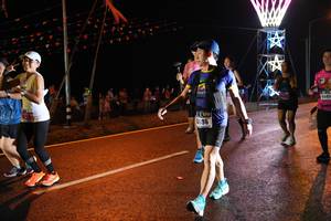 BIB: 6440, 096
                            <button type="button" onclick="openModal(16949889)" class="btn btn-primary btn-sm float-right btn-popup" data-toggle="modal" data-target=".modal-high-quality">
                        <i class="fas fa-shopping-cart"></i> Add to Cart
                    </button>
                                            <button type="button" onclick="isThisMe(16949889, true)" class="btn btn-success btn-sm float-right btn-popup btn-isme hidden" data-toggle="tooltip" data-placement="bottom" title="นี่คือรูปของคุณใช่ไหม คลิกที่นี่เพื่อเอาเข้าอัลบั้ม">
                        <i class="fas fa-plus"></i> Add to album
                    </button>
                    <button type="button" onclick="isThisMe(16949889, false)" class="btn btn-warning btn-sm float-right btn-popup btn-isnotme hidden">
                        <i class="fas fa-ban"></i> Remove from album
                    </button>