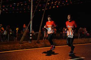 BIB: 10818
                            <button type="button" onclick="openModal(16947868)" class="btn btn-primary btn-sm float-right btn-popup" data-toggle="modal" data-target=".modal-high-quality">
                        <i class="fas fa-shopping-cart"></i> Add to Cart
                    </button>
                                            <button type="button" onclick="isThisMe(16947868, true)" class="btn btn-success btn-sm float-right btn-popup btn-isme hidden" data-toggle="tooltip" data-placement="bottom" title="นี่คือรูปของคุณใช่ไหม คลิกที่นี่เพื่อเอาเข้าอัลบั้ม">
                        <i class="fas fa-plus"></i> Add to album
                    </button>
                    <button type="button" onclick="isThisMe(16947868, false)" class="btn btn-warning btn-sm float-right btn-popup btn-isnotme hidden">
                        <i class="fas fa-ban"></i> Remove from album
                    </button>