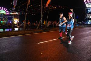 BIB: 202
                            <button type="button" onclick="openModal(17018639)" class="btn btn-primary btn-sm float-right btn-popup" data-toggle="modal" data-target=".modal-high-quality">
                        <i class="fas fa-shopping-cart"></i> Add to Cart
                    </button>
                                            <button type="button" onclick="isThisMe(17018639, true)" class="btn btn-success btn-sm float-right btn-popup btn-isme hidden" data-toggle="tooltip" data-placement="bottom" title="นี่คือรูปของคุณใช่ไหม คลิกที่นี่เพื่อเอาเข้าอัลบั้ม">
                        <i class="fas fa-plus"></i> Add to album
                    </button>
                    <button type="button" onclick="isThisMe(17018639, false)" class="btn btn-warning btn-sm float-right btn-popup btn-isnotme hidden">
                        <i class="fas fa-ban"></i> Remove from album
                    </button>