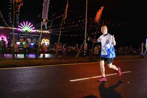 BIB: 3009
                            <button type="button" onclick="openModal(17013620)" class="btn btn-primary btn-sm float-right btn-popup" data-toggle="modal" data-target=".modal-high-quality">
                        <i class="fas fa-shopping-cart"></i> Add to Cart
                    </button>
                                            <button type="button" onclick="isThisMe(17013620, true)" class="btn btn-success btn-sm float-right btn-popup btn-isme hidden" data-toggle="tooltip" data-placement="bottom" title="นี่คือรูปของคุณใช่ไหม คลิกที่นี่เพื่อเอาเข้าอัลบั้ม">
                        <i class="fas fa-plus"></i> Add to album
                    </button>
                    <button type="button" onclick="isThisMe(17013620, false)" class="btn btn-warning btn-sm float-right btn-popup btn-isnotme hidden">
                        <i class="fas fa-ban"></i> Remove from album
                    </button>