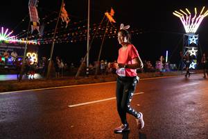 BIB: 
                            <button type="button" onclick="openModal(16931013)" class="btn btn-primary btn-sm float-right btn-popup" data-toggle="modal" data-target=".modal-high-quality">
                        <i class="fas fa-shopping-cart"></i> Add to Cart
                    </button>
                                            <button type="button" onclick="isThisMe(16931013, true)" class="btn btn-success btn-sm float-right btn-popup btn-isme hidden" data-toggle="tooltip" data-placement="bottom" title="นี่คือรูปของคุณใช่ไหม คลิกที่นี่เพื่อเอาเข้าอัลบั้ม">
                        <i class="fas fa-plus"></i> Add to album
                    </button>
                    <button type="button" onclick="isThisMe(16931013, false)" class="btn btn-warning btn-sm float-right btn-popup btn-isnotme hidden">
                        <i class="fas fa-ban"></i> Remove from album
                    </button>