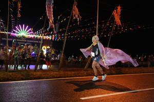 BIB: 202
                            <button type="button" onclick="openModal(16962341)" class="btn btn-primary btn-sm float-right btn-popup" data-toggle="modal" data-target=".modal-high-quality">
                        <i class="fas fa-shopping-cart"></i> Add to Cart
                    </button>
                                            <button type="button" onclick="isThisMe(16962341, true)" class="btn btn-success btn-sm float-right btn-popup btn-isme hidden" data-toggle="tooltip" data-placement="bottom" title="นี่คือรูปของคุณใช่ไหม คลิกที่นี่เพื่อเอาเข้าอัลบั้ม">
                        <i class="fas fa-plus"></i> Add to album
                    </button>
                    <button type="button" onclick="isThisMe(16962341, false)" class="btn btn-warning btn-sm float-right btn-popup btn-isnotme hidden">
                        <i class="fas fa-ban"></i> Remove from album
                    </button>