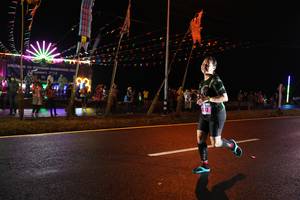 BIB: 212
                            <button type="button" onclick="openModal(17005040)" class="btn btn-primary btn-sm float-right btn-popup" data-toggle="modal" data-target=".modal-high-quality">
                        <i class="fas fa-shopping-cart"></i> Add to Cart
                    </button>
                                            <button type="button" onclick="isThisMe(17005040, true)" class="btn btn-success btn-sm float-right btn-popup btn-isme hidden" data-toggle="tooltip" data-placement="bottom" title="นี่คือรูปของคุณใช่ไหม คลิกที่นี่เพื่อเอาเข้าอัลบั้ม">
                        <i class="fas fa-plus"></i> Add to album
                    </button>
                    <button type="button" onclick="isThisMe(17005040, false)" class="btn btn-warning btn-sm float-right btn-popup btn-isnotme hidden">
                        <i class="fas fa-ban"></i> Remove from album
                    </button>